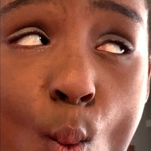 Meet your Posher, Gabrielle